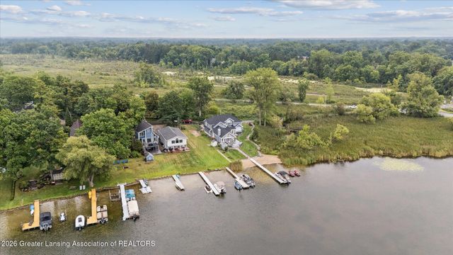 5837 Carlton Street, Haslett, MI 48840