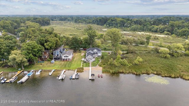 5837 Carlton Street, Haslett, MI 48840