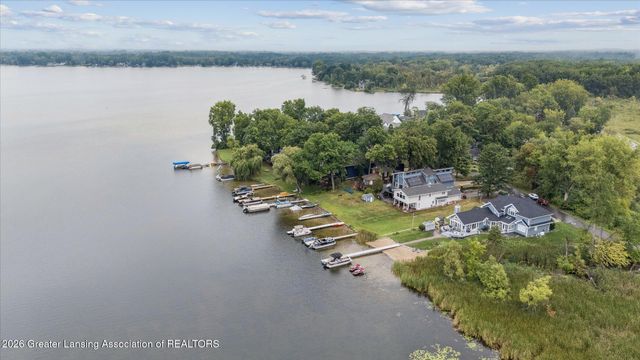 5837 Carlton Street, Haslett, MI 48840