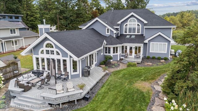 5837 Carlton Street, Haslett, MI 48840