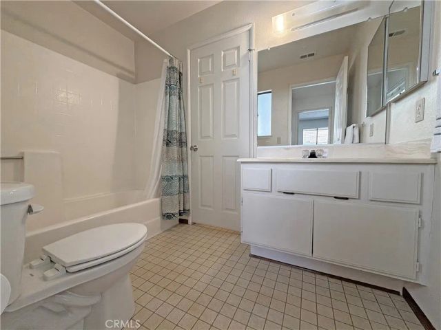 818 Lancaster, Claremont, CA 91711
