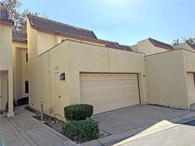 818 Lancaster, Claremont, CA 91711