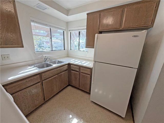 818 Lancaster, Claremont, CA 91711