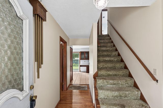 6920 Wentworth Avenue, Richfield, MN 55423