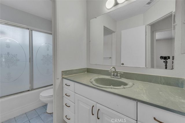 13046 Ebell Street, North Hollywood, CA 91605