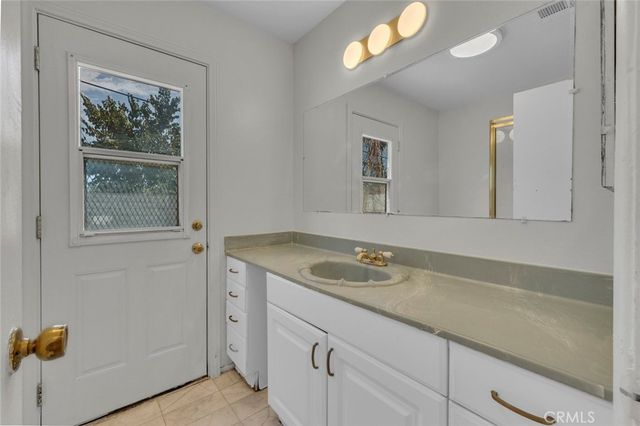 13046 Ebell Street, North Hollywood, CA 91605