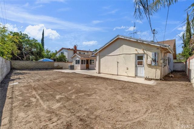 13046 Ebell Street, North Hollywood, CA 91605