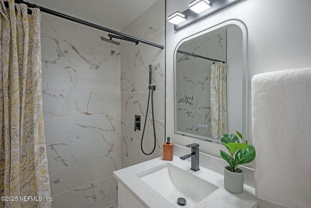 5757 CEDAR PARK Lane, Jacksonville, FL 32210