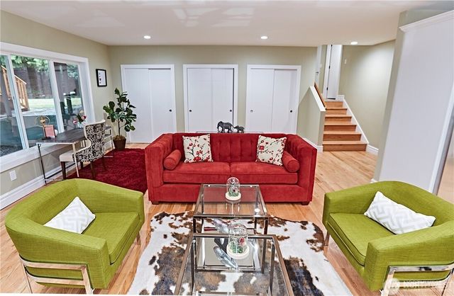 15012 16th Avenue SE, Mill Creek, WA 98012