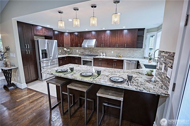 15012 16th Avenue SE, Mill Creek, WA 98012