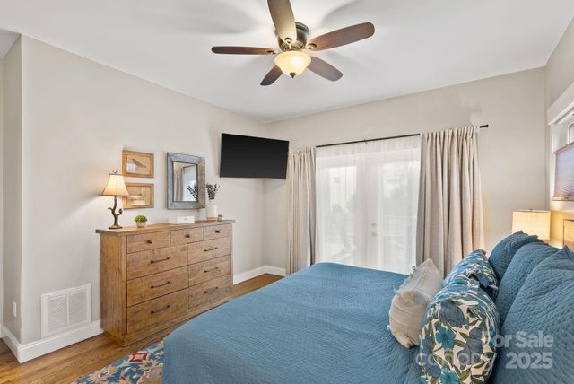 31 Elkmont Drive, Asheville, NC 28804