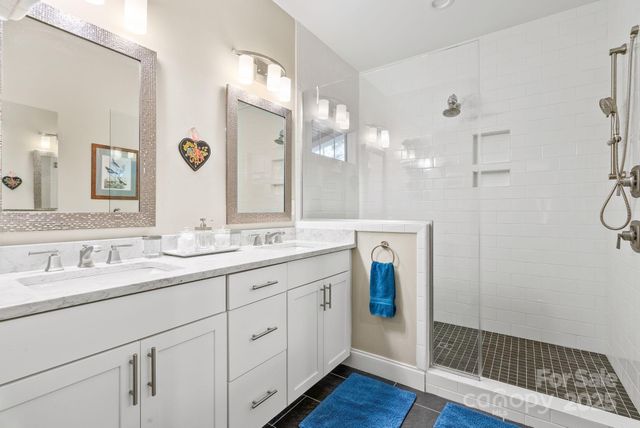 31 Elkmont Drive, Asheville, NC 28804