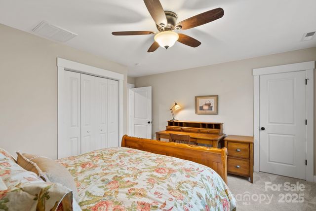 31 Elkmont Drive, Asheville, NC 28804