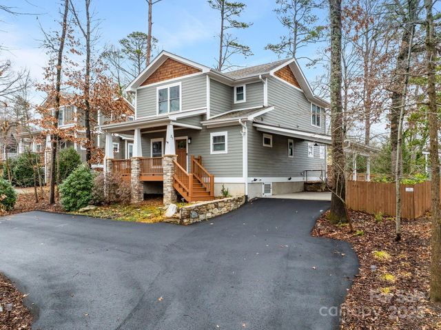 31 Elkmont Drive, Asheville, NC 28804