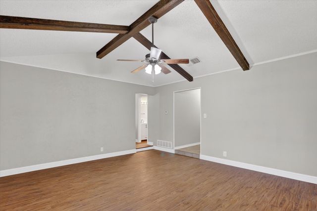 6645 Harrison Way, Watauga, TX 76148