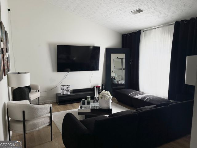 3915 Basil Way SW, Atlanta, GA 30331