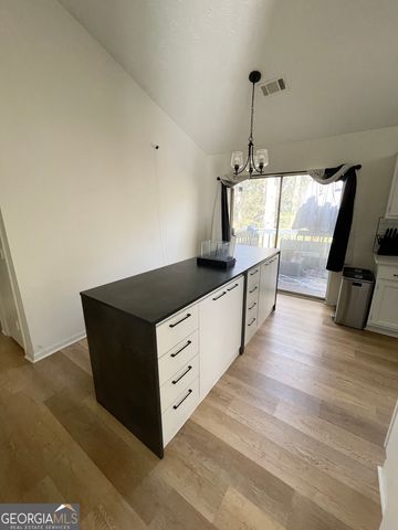 3915 Basil Way SW, Atlanta, GA 30331