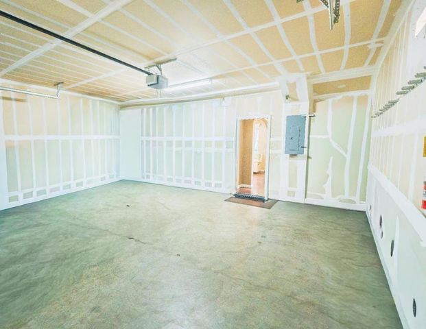 225 Montevina Way, Hayward, CA 94545