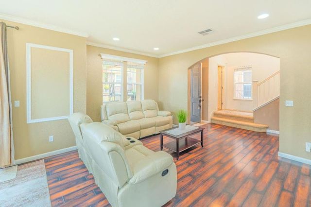 225 Montevina Way, Hayward, CA 94545