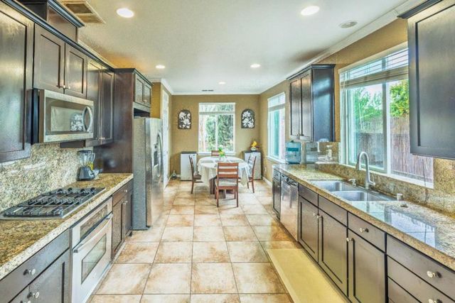 225 Montevina Way, Hayward, CA 94545