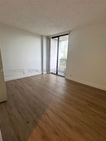 3300 NE 191st St 907, Aventura, FL 33180