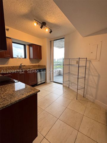 3300 NE 191st St 907, Aventura, FL 33180