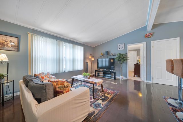 10 Sunshine Drive, Belmont, NH 03220