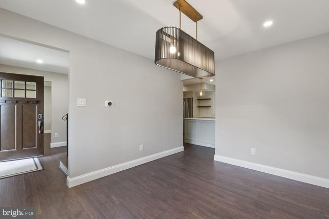 9204 VILLA DR, Bethesda, MD 20817