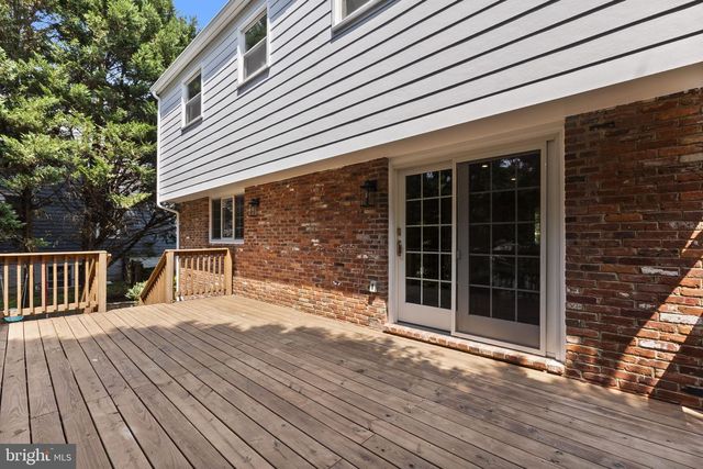 9204 VILLA DR, Bethesda, MD 20817