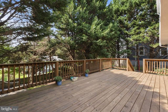 9204 VILLA DR, Bethesda, MD 20817