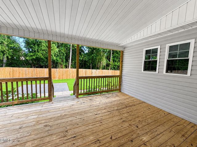 117 Elfreth Lane, Spring Lake, NC 28390