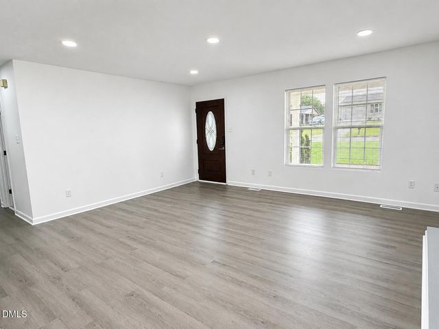 117 Elfreth Lane, Spring Lake, NC 28390