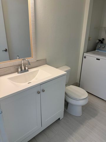 7658 Courtyard Run W, Boca Raton, FL 33433