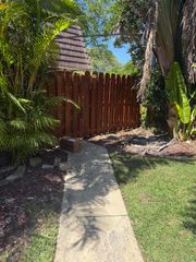7658 Courtyard Run W, Boca Raton, FL 33433