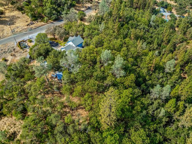4711 Meadowview Acres Rd, Cool, CA 95614