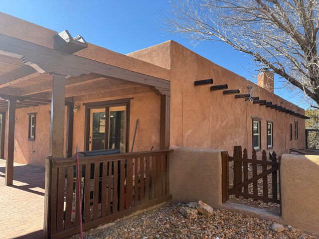 7 TIERRA MADRE Road, Placitas, NM 87043