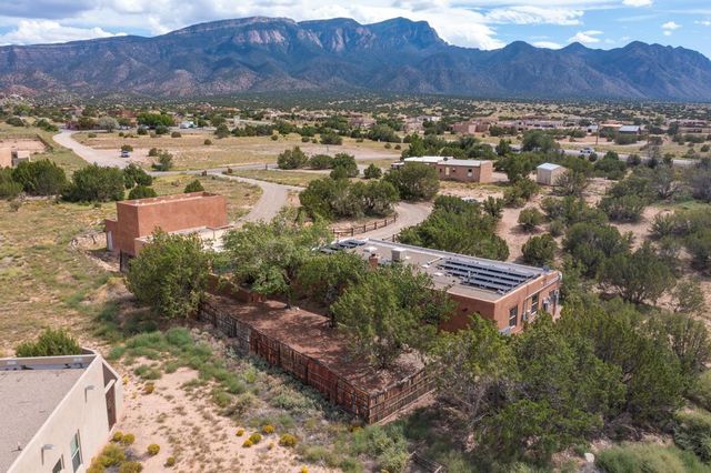 7 TIERRA MADRE Road, Placitas, NM 87043