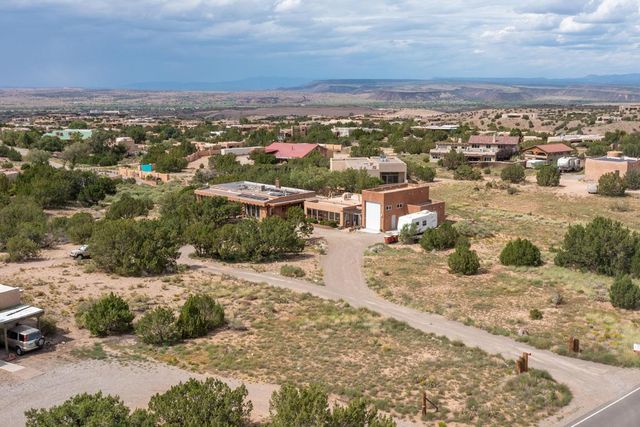 7 TIERRA MADRE Road, Placitas, NM 87043