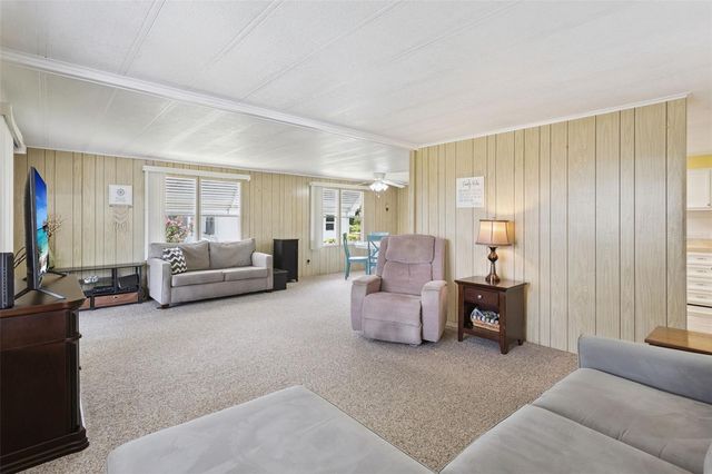 104 OLEANDER COVE, Leesburg, FL 34748