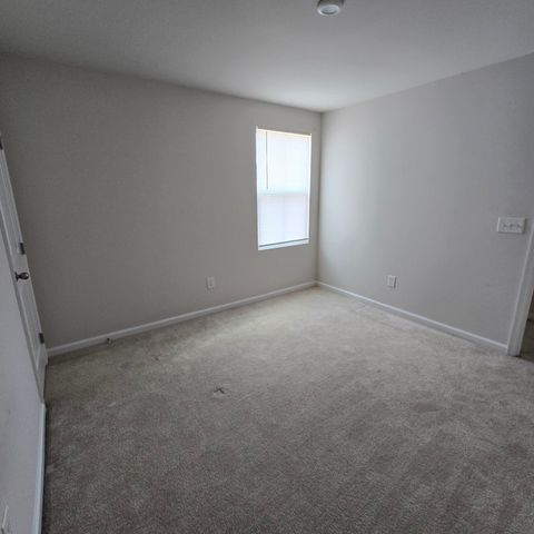 517 Mills Hill Way, Greenville, SC 29605