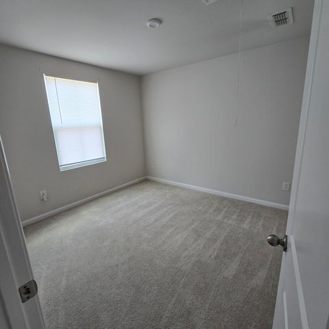 517 Mills Hill Way, Greenville, SC 29605