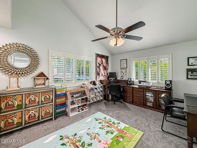 3042 N Geronimo Avenue, Simi Valley, CA 93063