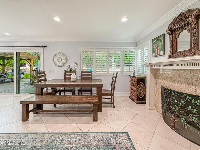 3042 N Geronimo Avenue, Simi Valley, CA 93063