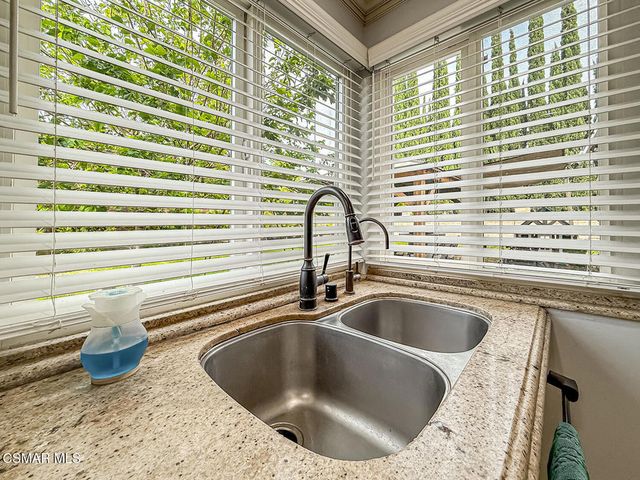 3042 N Geronimo Avenue, Simi Valley, CA 93063