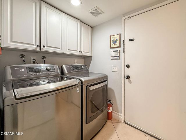 3042 N Geronimo Avenue, Simi Valley, CA 93063