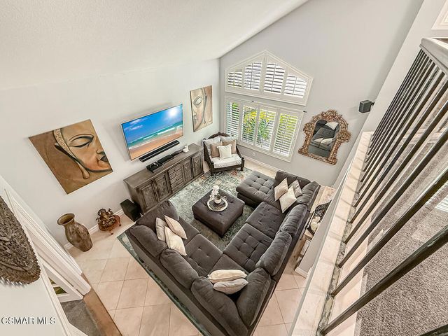 3042 N Geronimo Avenue, Simi Valley, CA 93063