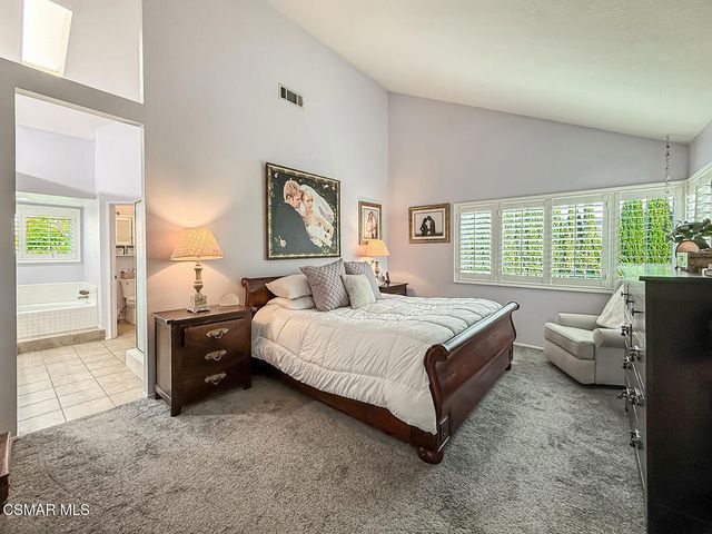 3042 N Geronimo Avenue, Simi Valley, CA 93063