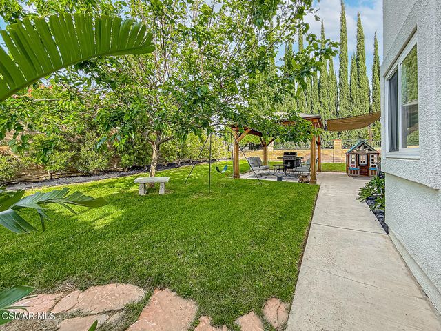 3042 N Geronimo Avenue, Simi Valley, CA 93063