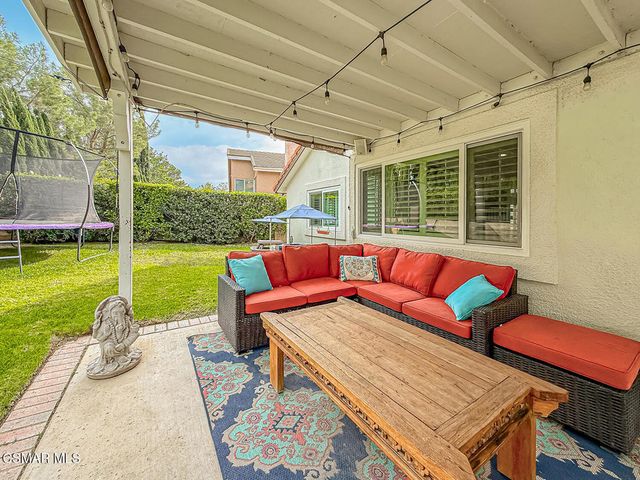 3042 N Geronimo Avenue, Simi Valley, CA 93063