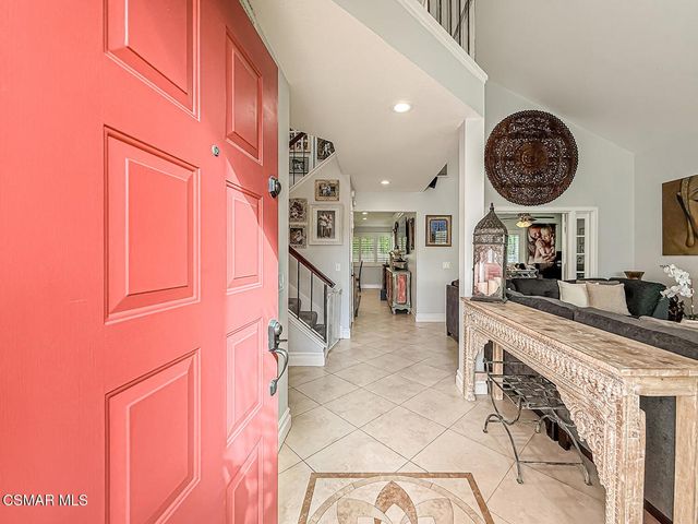 3042 N Geronimo Avenue, Simi Valley, CA 93063